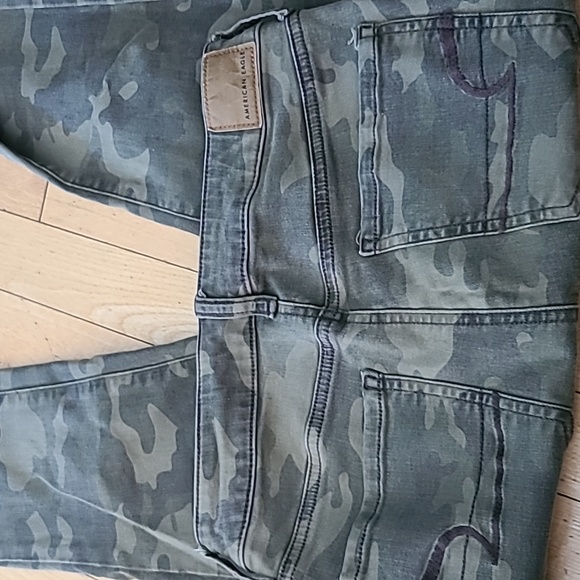 American Eagle size 4 - Picture 6 of 8
